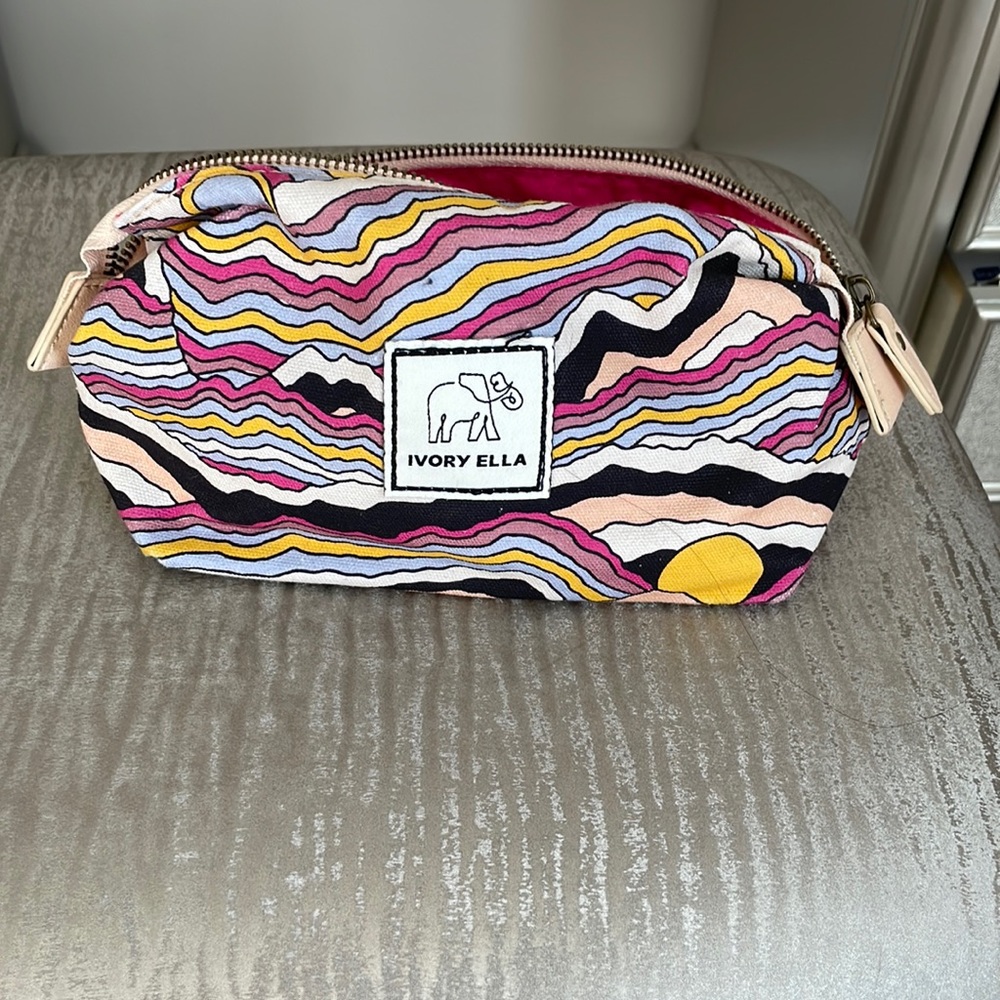 Ivory Ella makeup bag